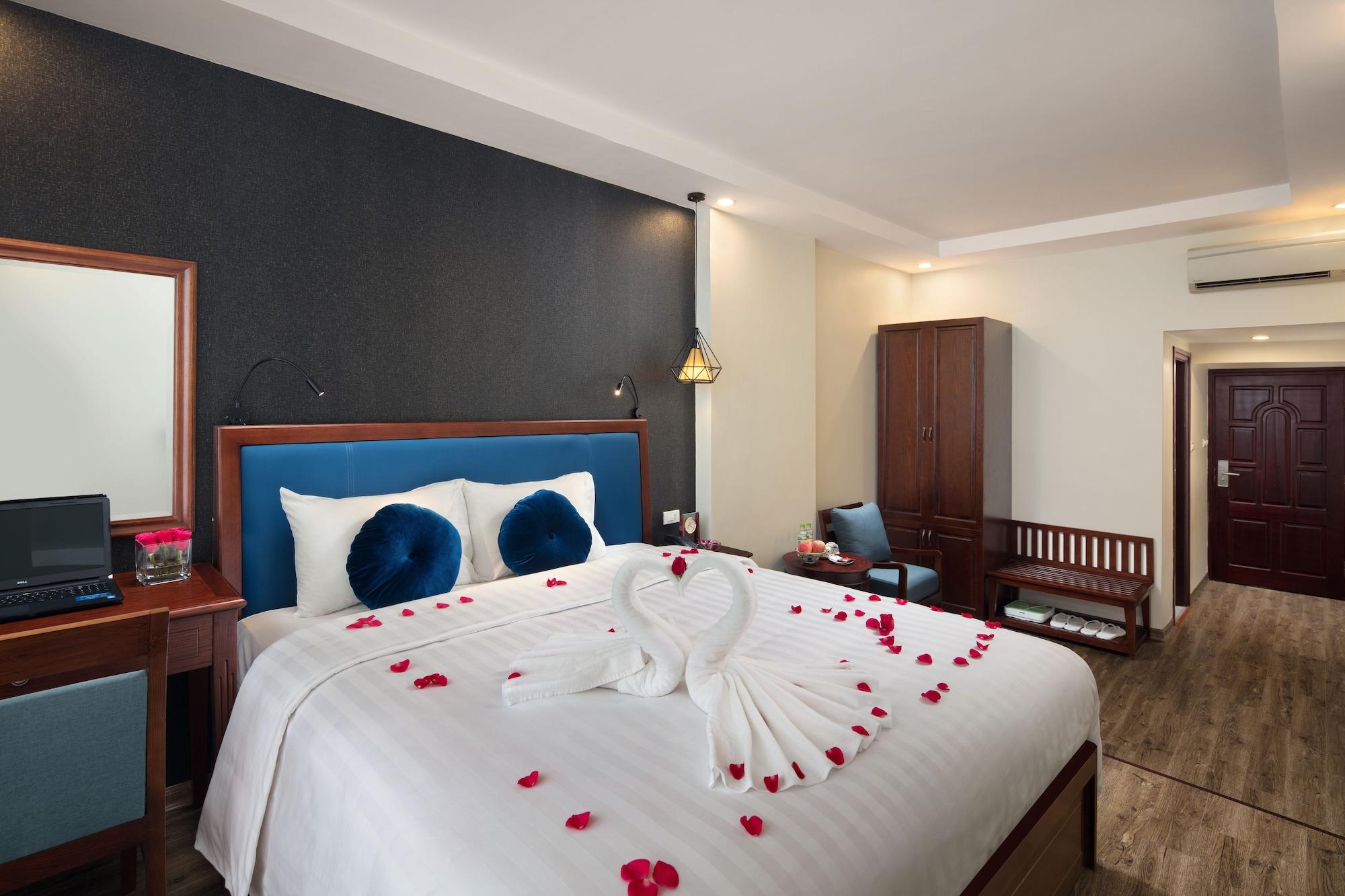 Holiday Emerald Hotel Hanoi Exterior photo